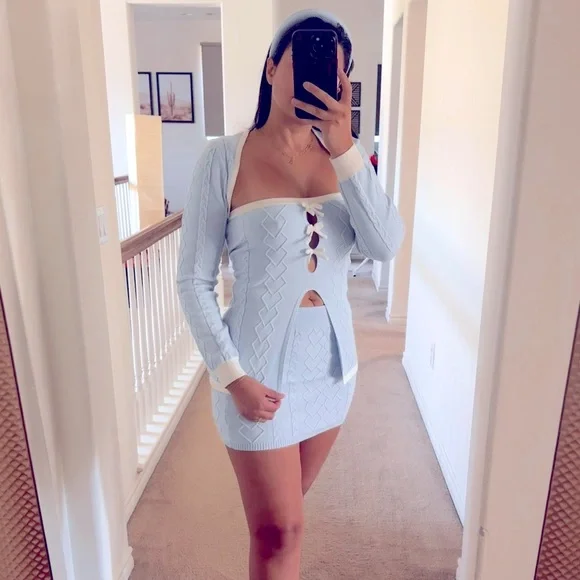 Cider Knitted Cropped Cardigan Bowknot Tube Top and Skirt Set - Small - Picture 2 of 2